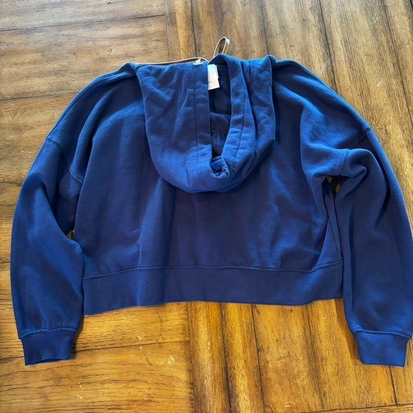 Walt Disney World 50th Anniversary Cropped Hoodie Sweatshirt, Medium, Blue - Picture 3 of 9
